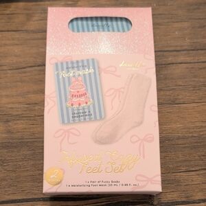Danielle Creations Infused Cozy Feet Set New